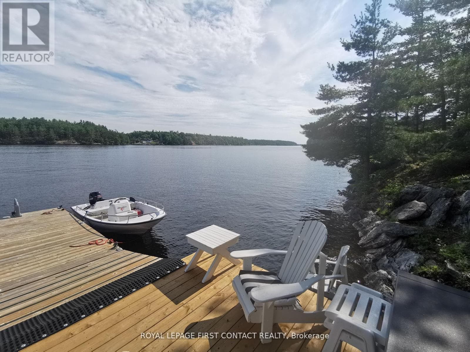 333 HEALEY LAKE W/A photo 4