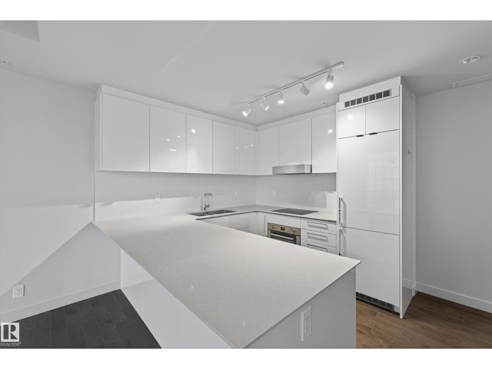 #2609 10360 102 ST NW — photo 4