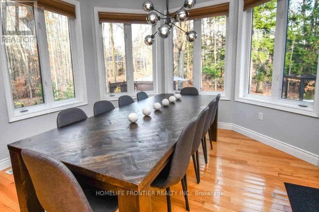 42 FOREST CIRCLE photo 5