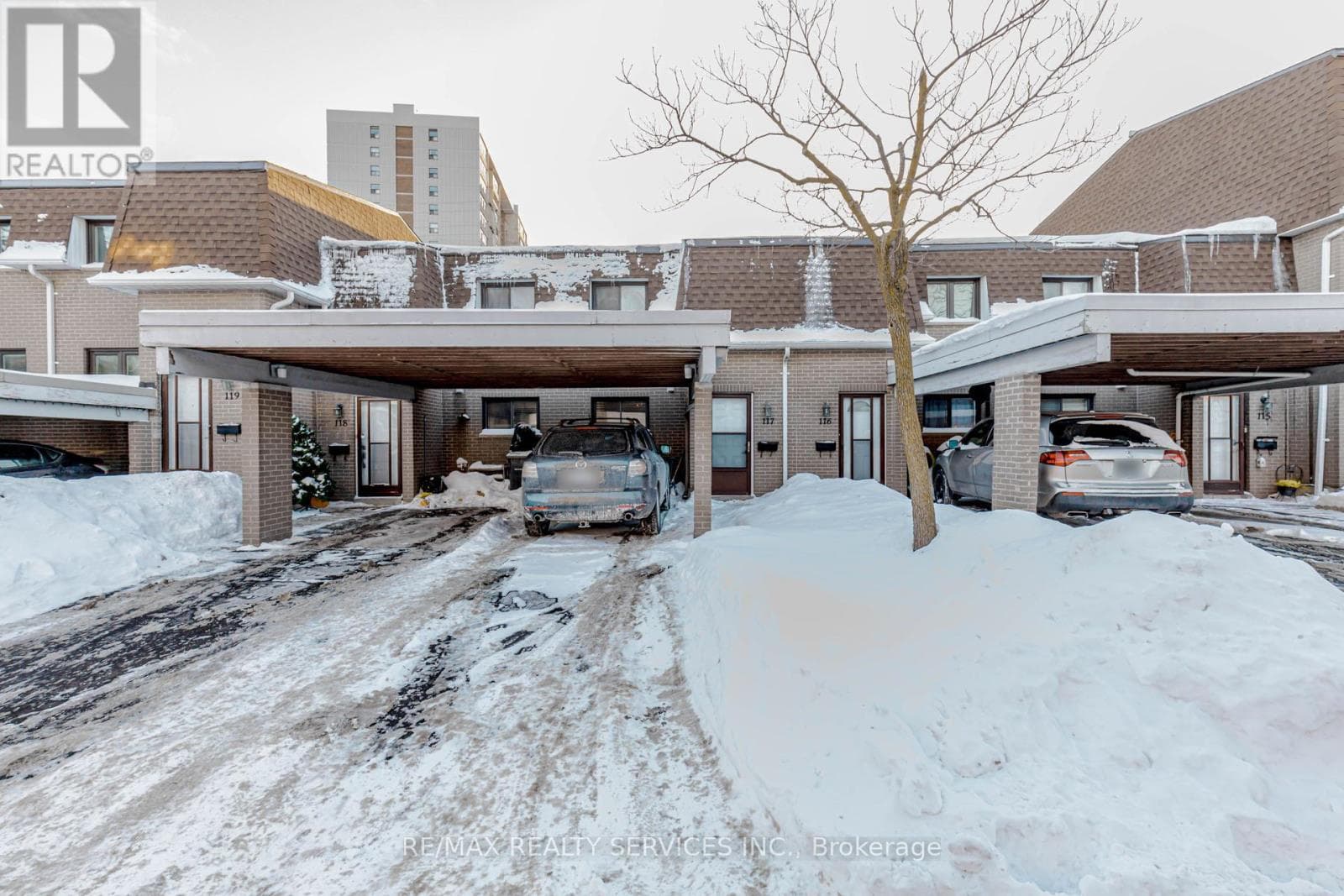 3 bed 2 bath single family at 117 - 475 BRAMALEA ROAD — $499,800