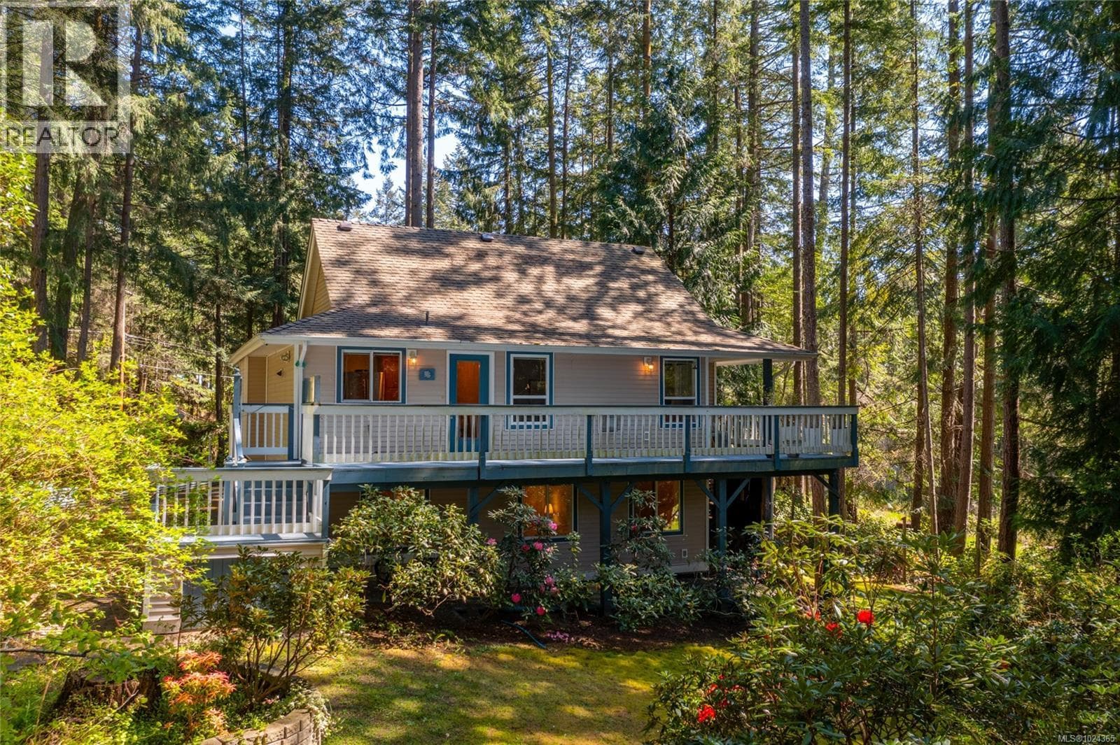 3 bed 3 bath single family at 2705 Galley Cres — $775,000