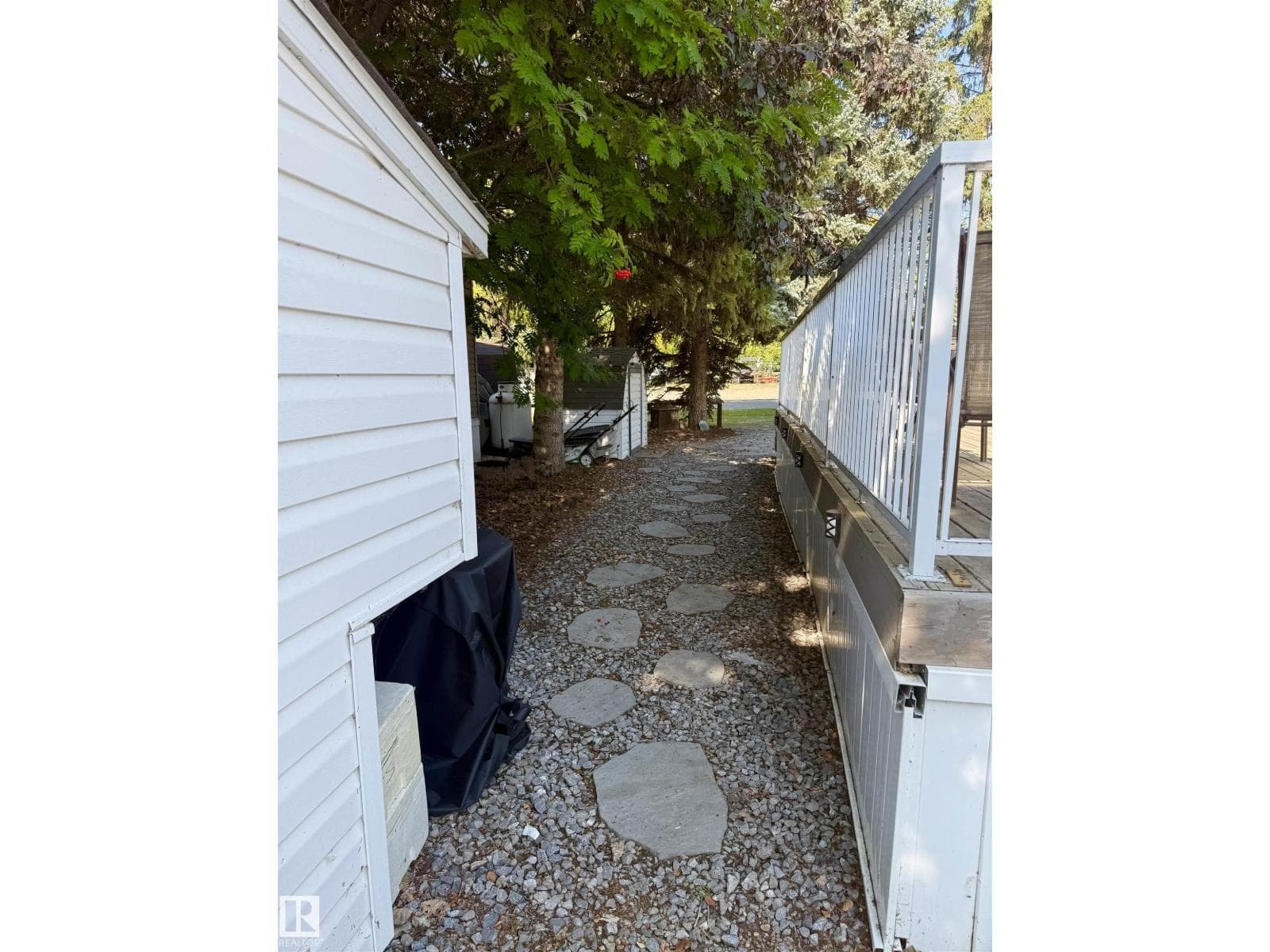 #1002 35468 Range Road 30 — photo 2
