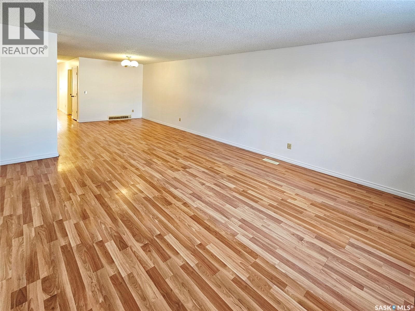 242 - 244 Wakabayashi WAY — photo 4