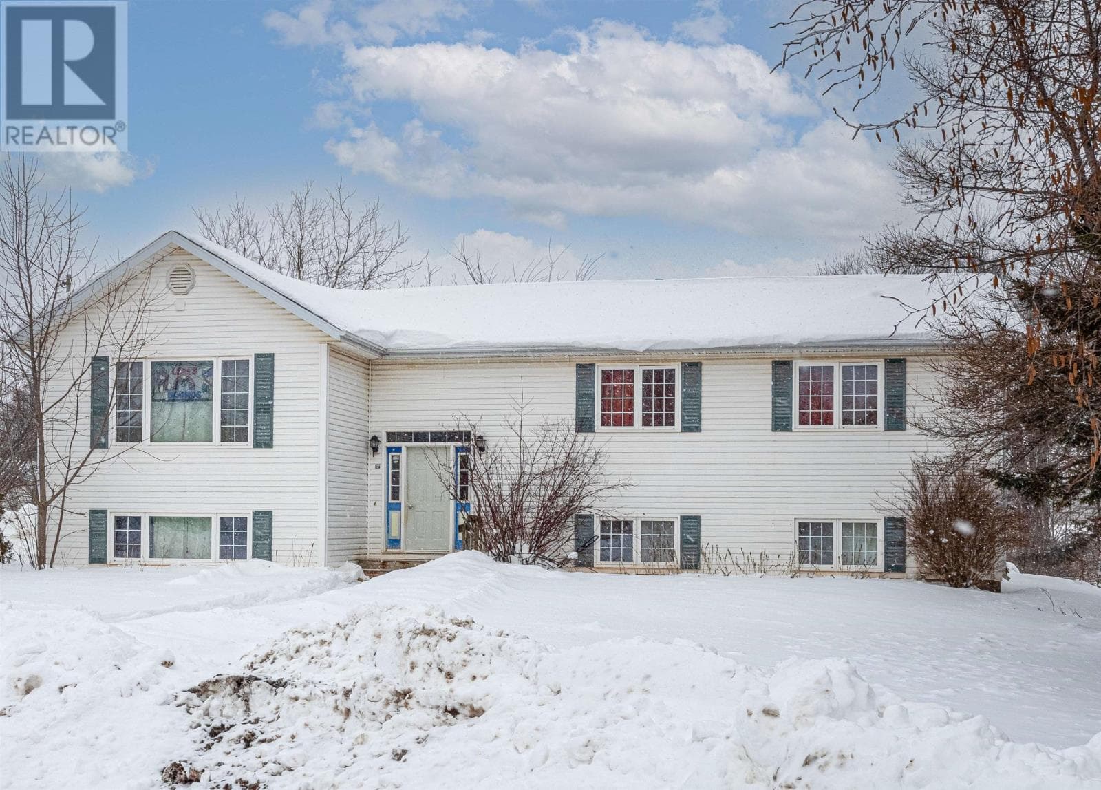 20 Hemlock Court photo 4