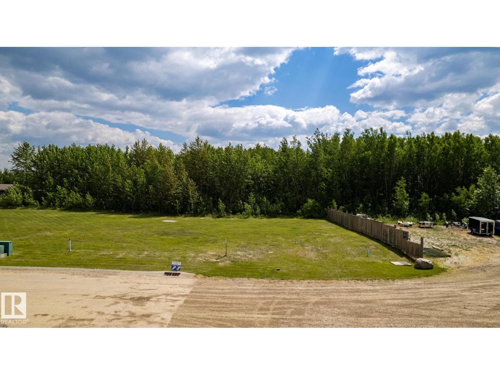 #209 3410 STE. ANNE TR — photo 3