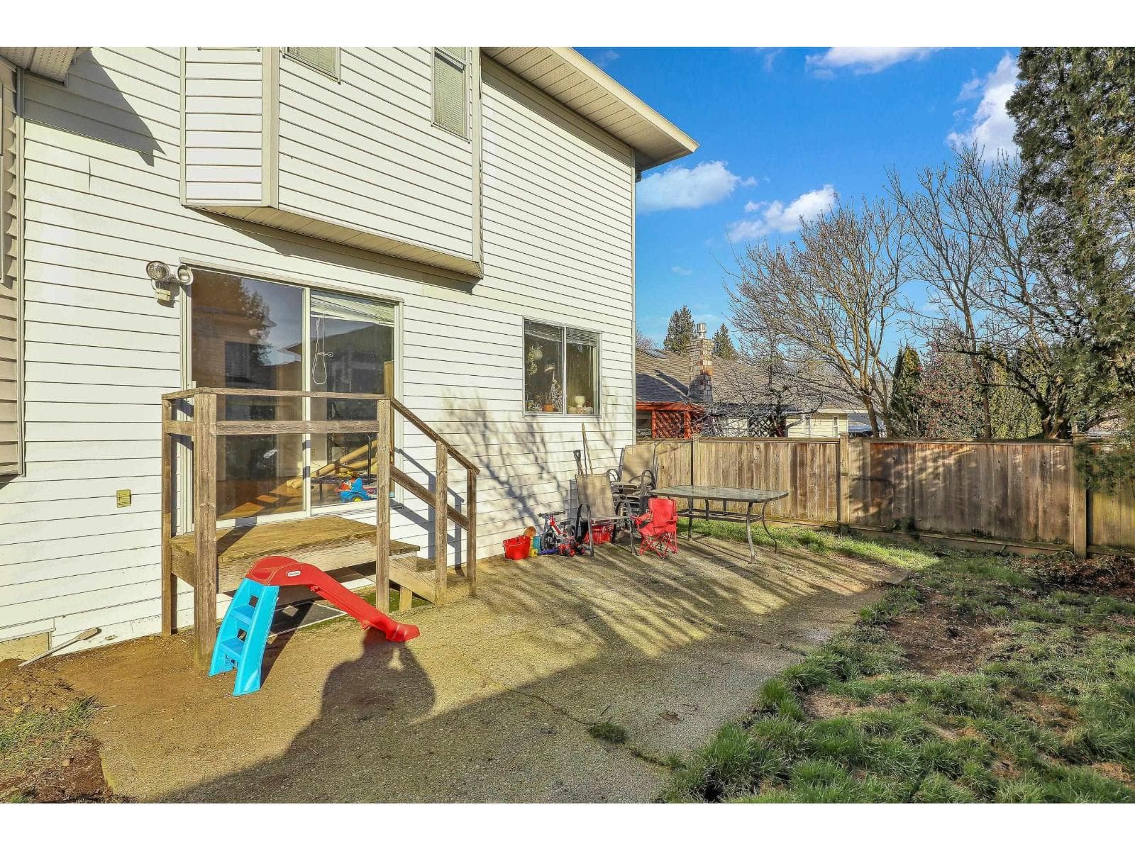 15662 91A AVENUE photo 4