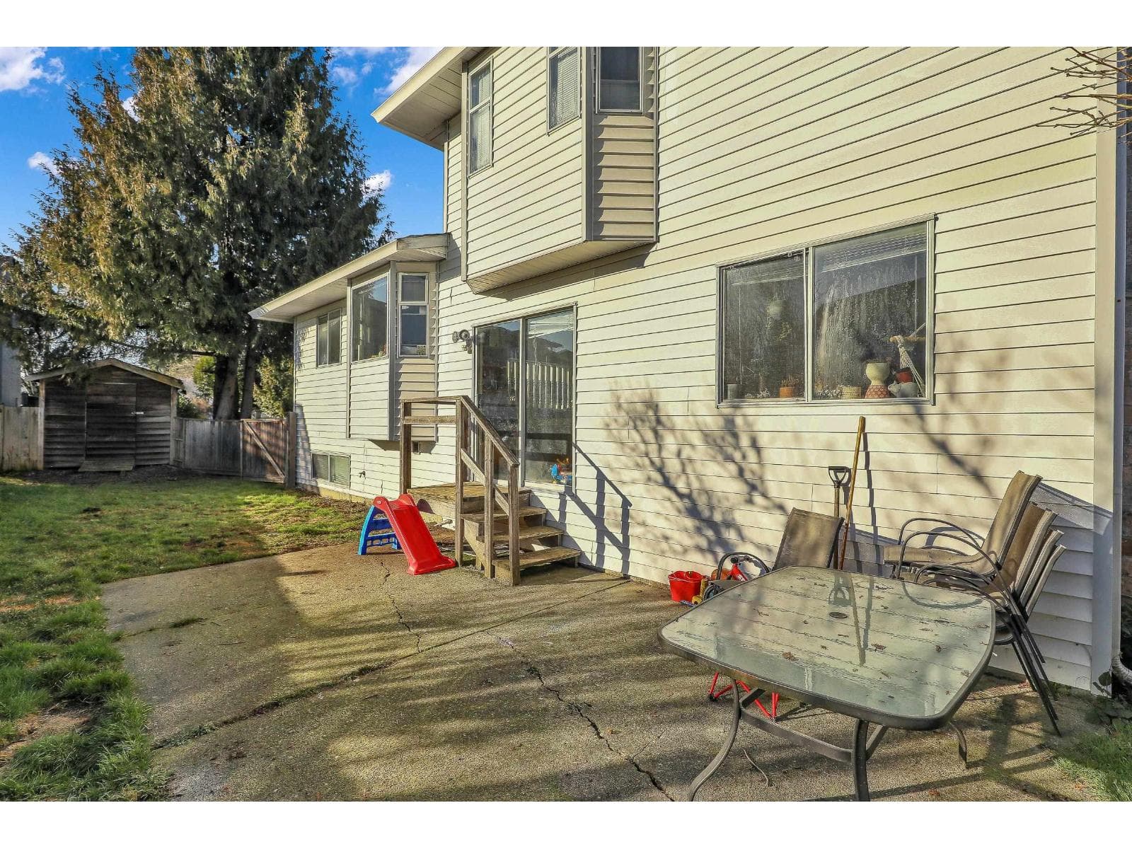 15662 91A AVENUE photo 5
