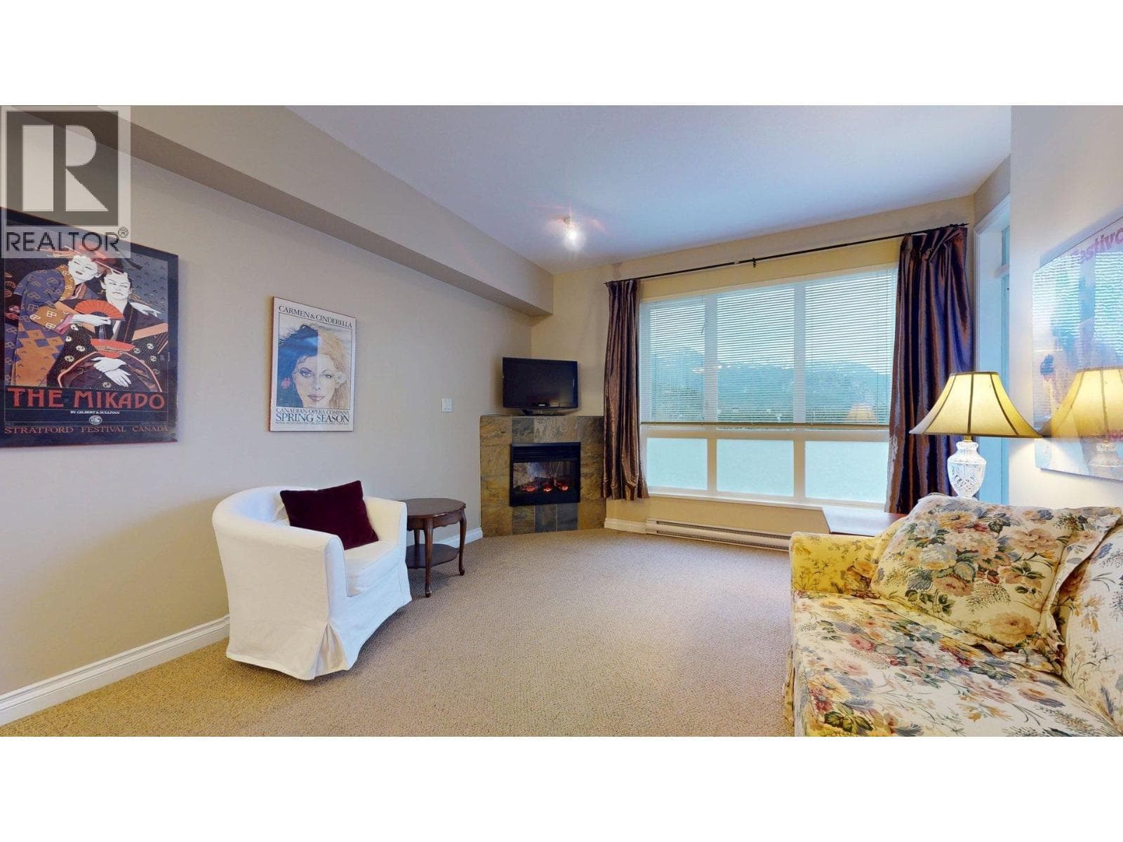 303 40437 TANTALUS ROAD photo 4