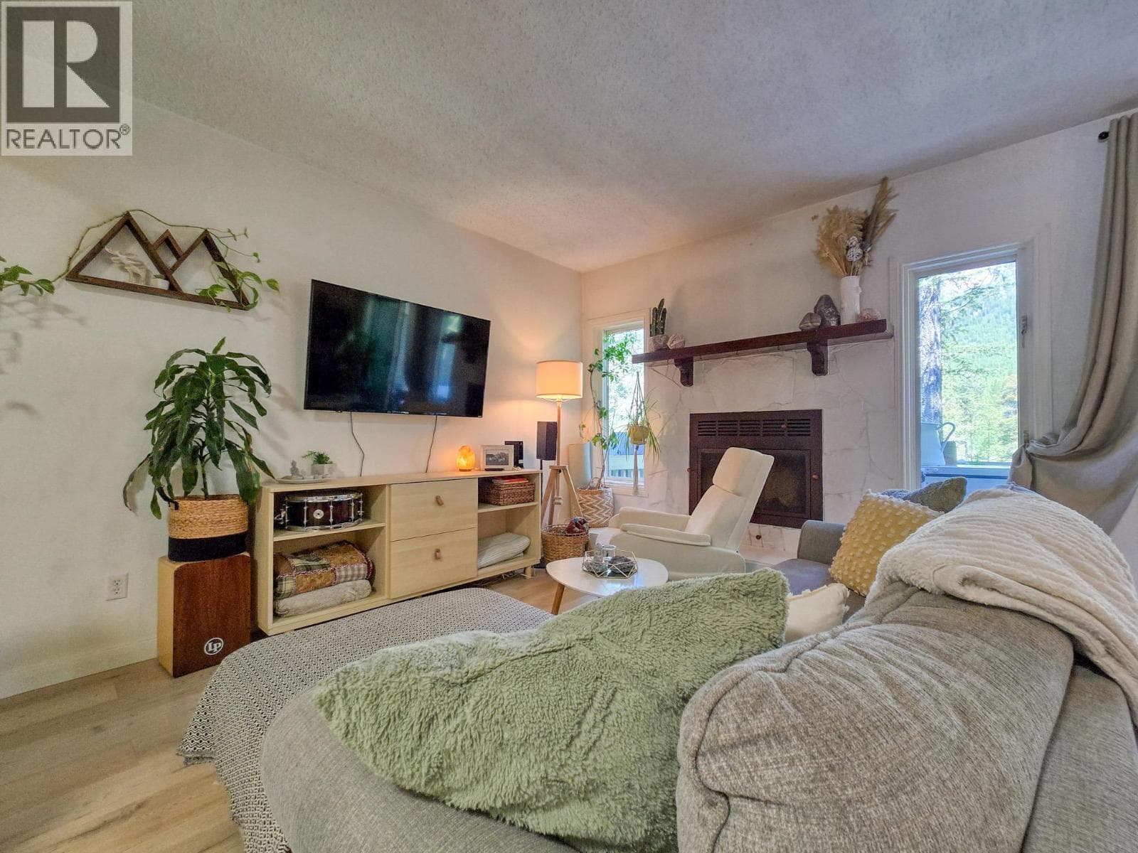 7981 RADIUM GOLF COURSE Road Unit# 7 photo 4