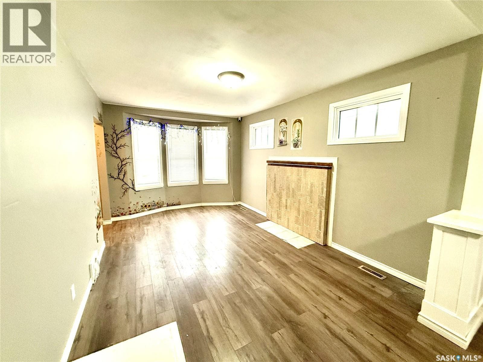 1128 Garnet STREET — photo 4
