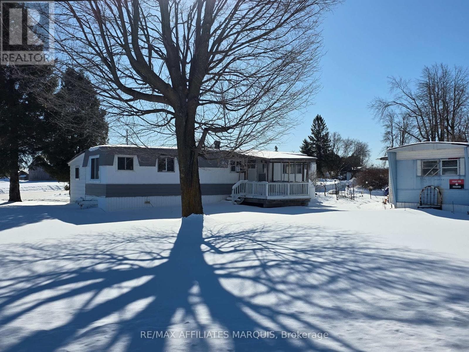 202 JACK STREET photo 5