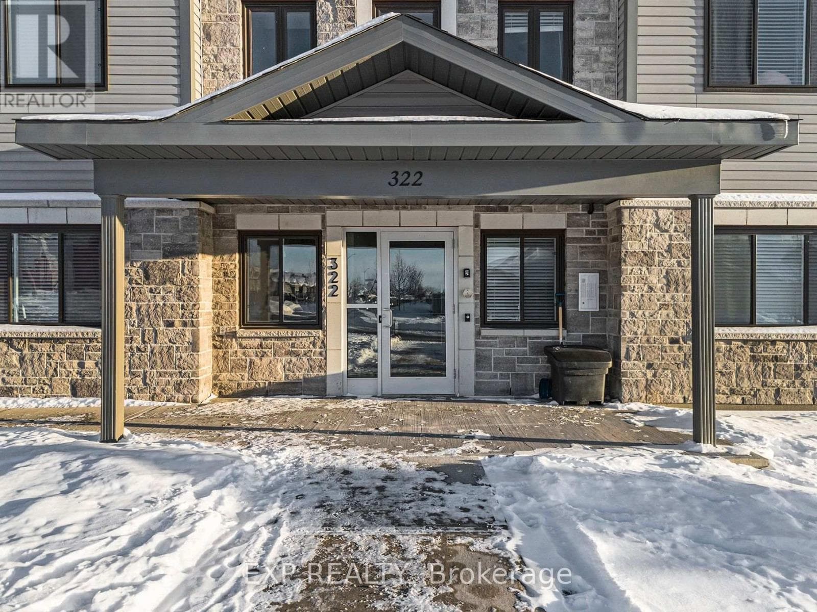 322 HONEYBORNE STREET photo 2