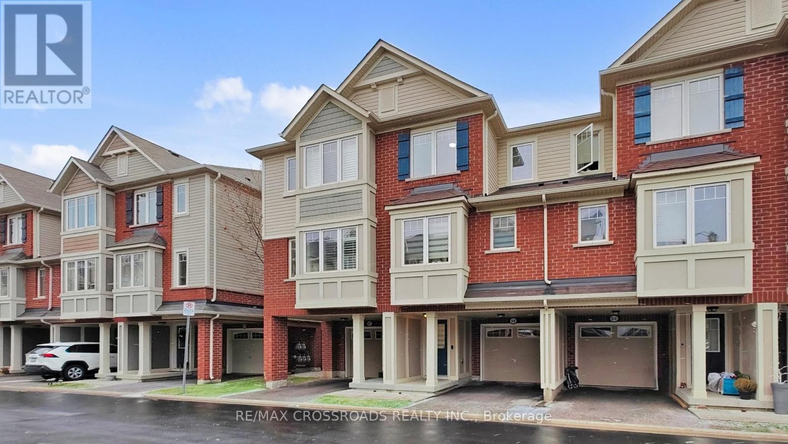 3 bed 3 bath single family at 68 - 6020 DERRY ROAD — $849,000
