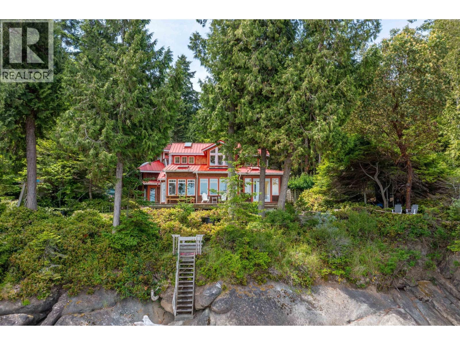 105 ISLAND PARK DRIVE photo 2