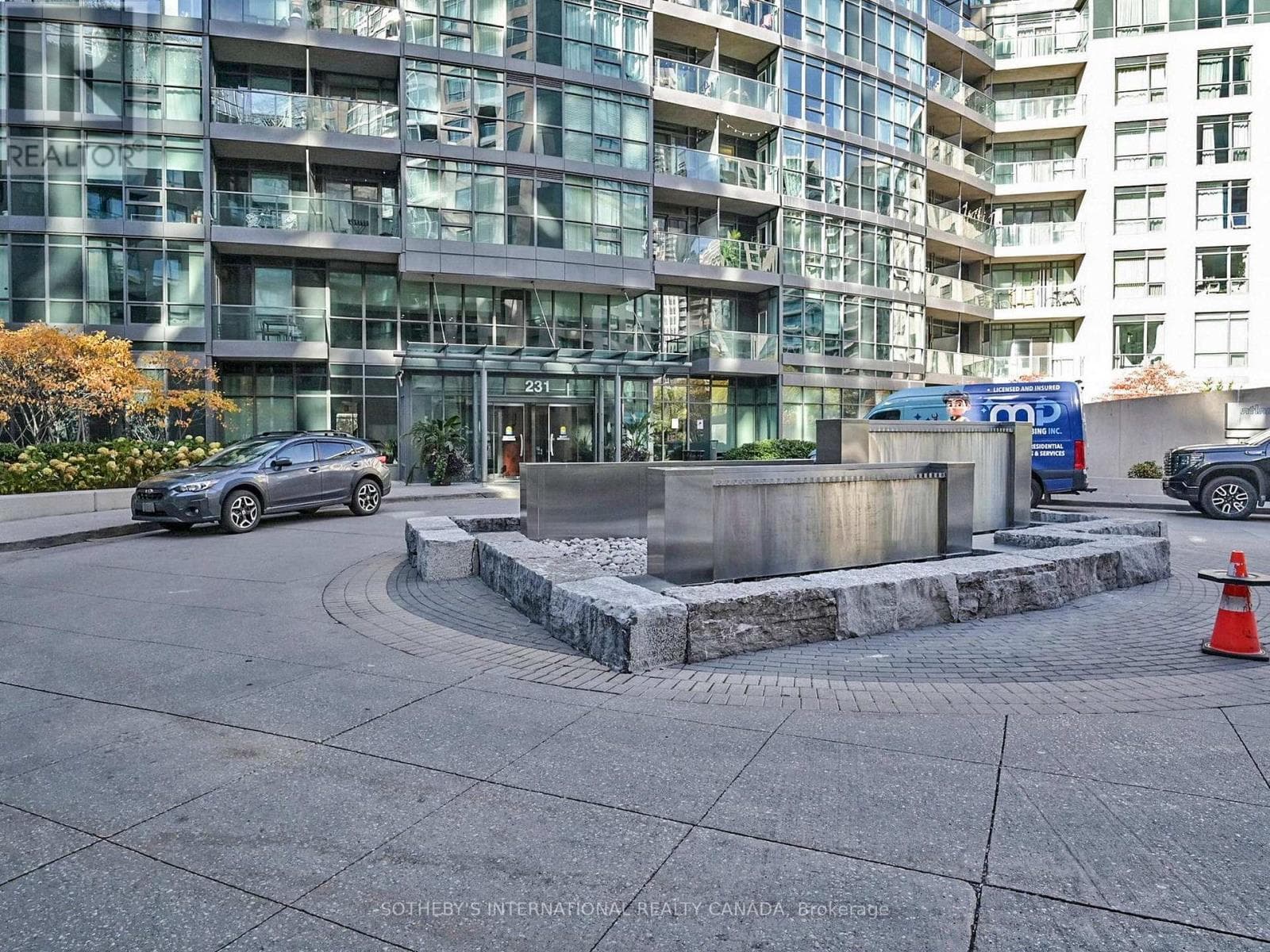 537 - 231 FORT YORK BOULEVARD photo 4