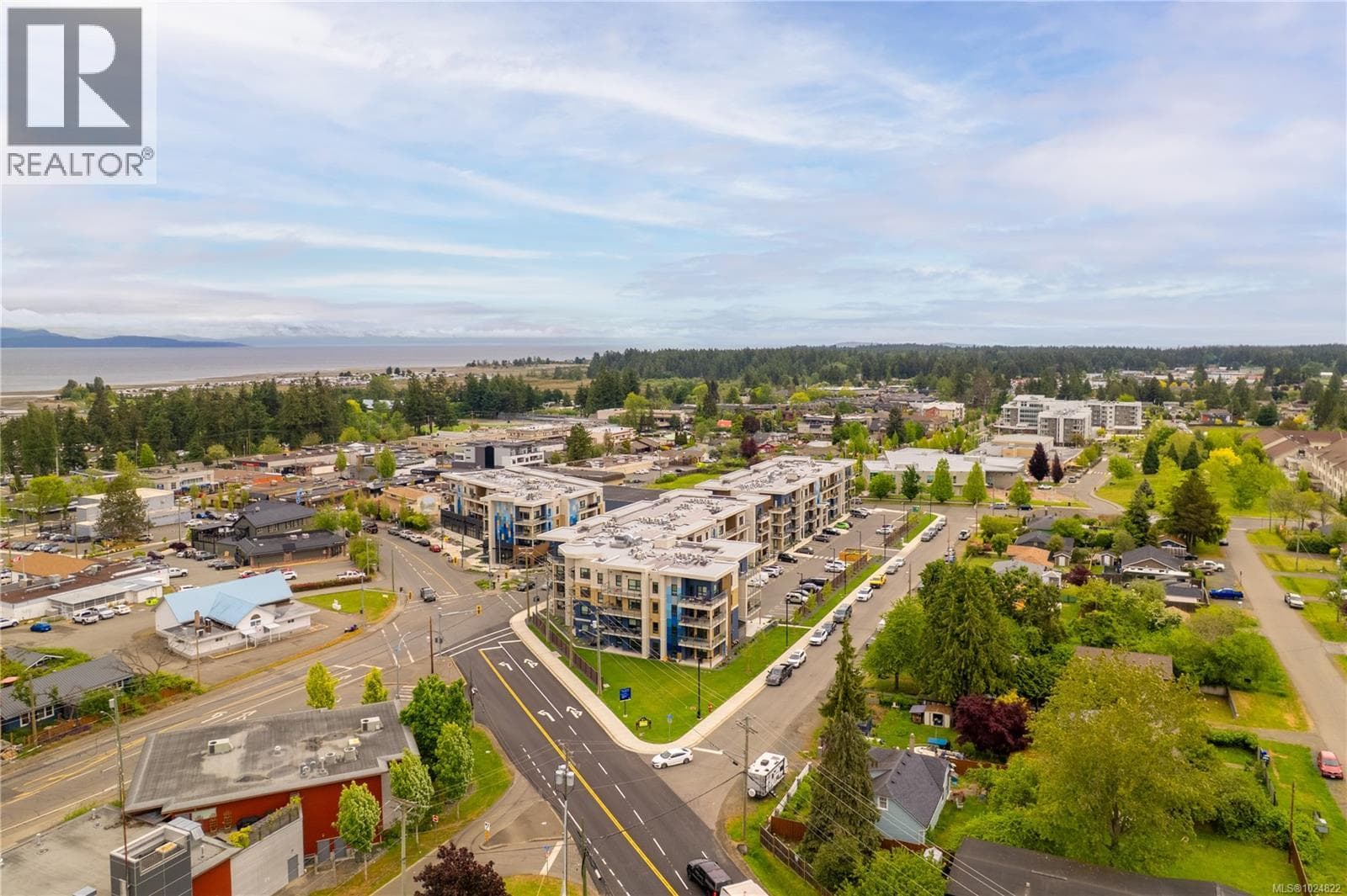 212 140 Jensen Ave W photo 3