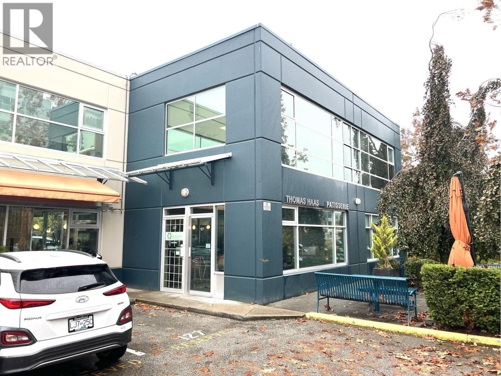 office at 227 998 HARBOURSIDE DRIVE — $1,080,000