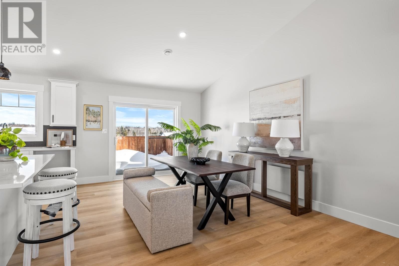 43 Hudson Avenue photo 4