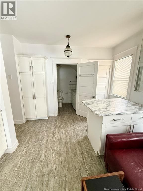 745 Murray Avenue photo 4