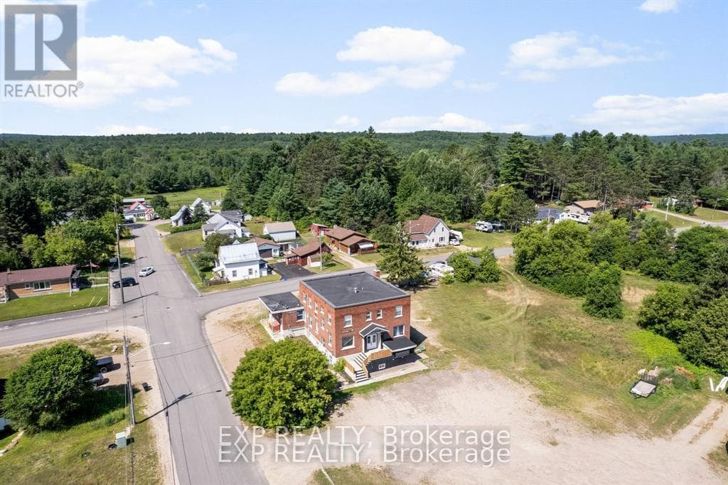 11 ALBERT STREET photo 5