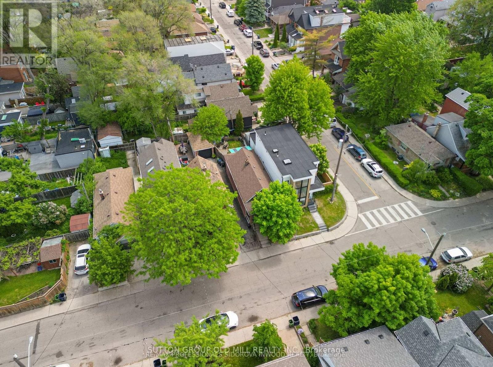 703 WILLARD AVENUE photo 3
