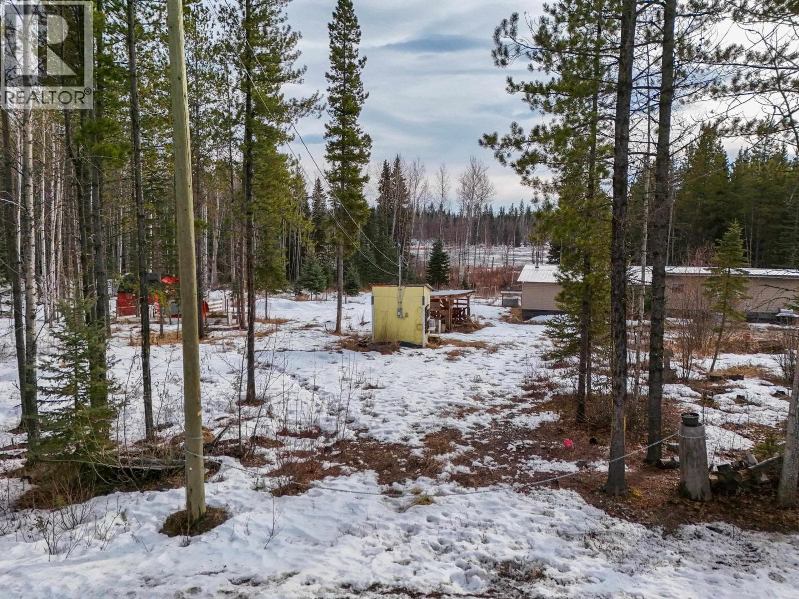 1178 HLADY ROAD photo 3