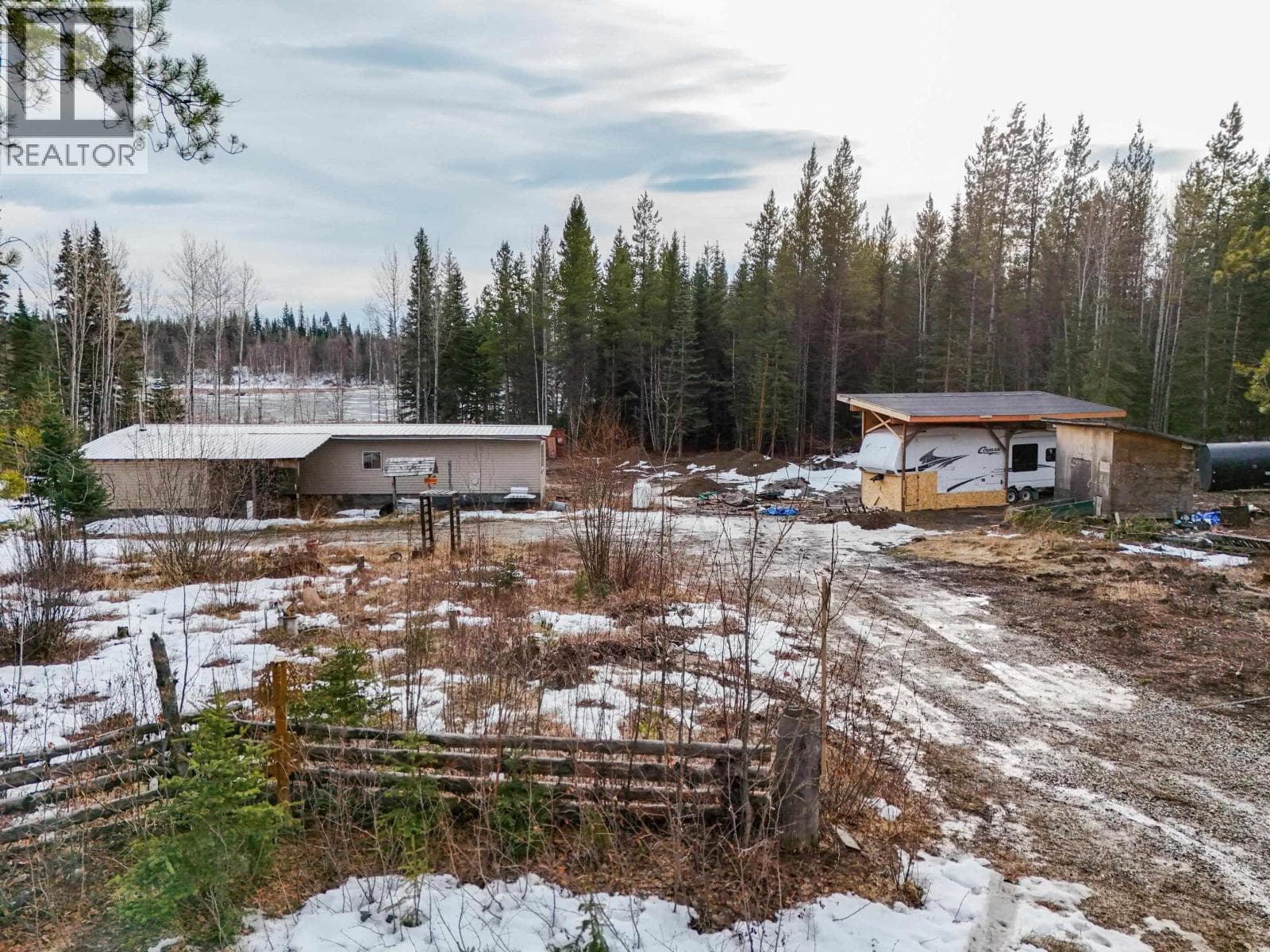 1178 HLADY ROAD photo 2
