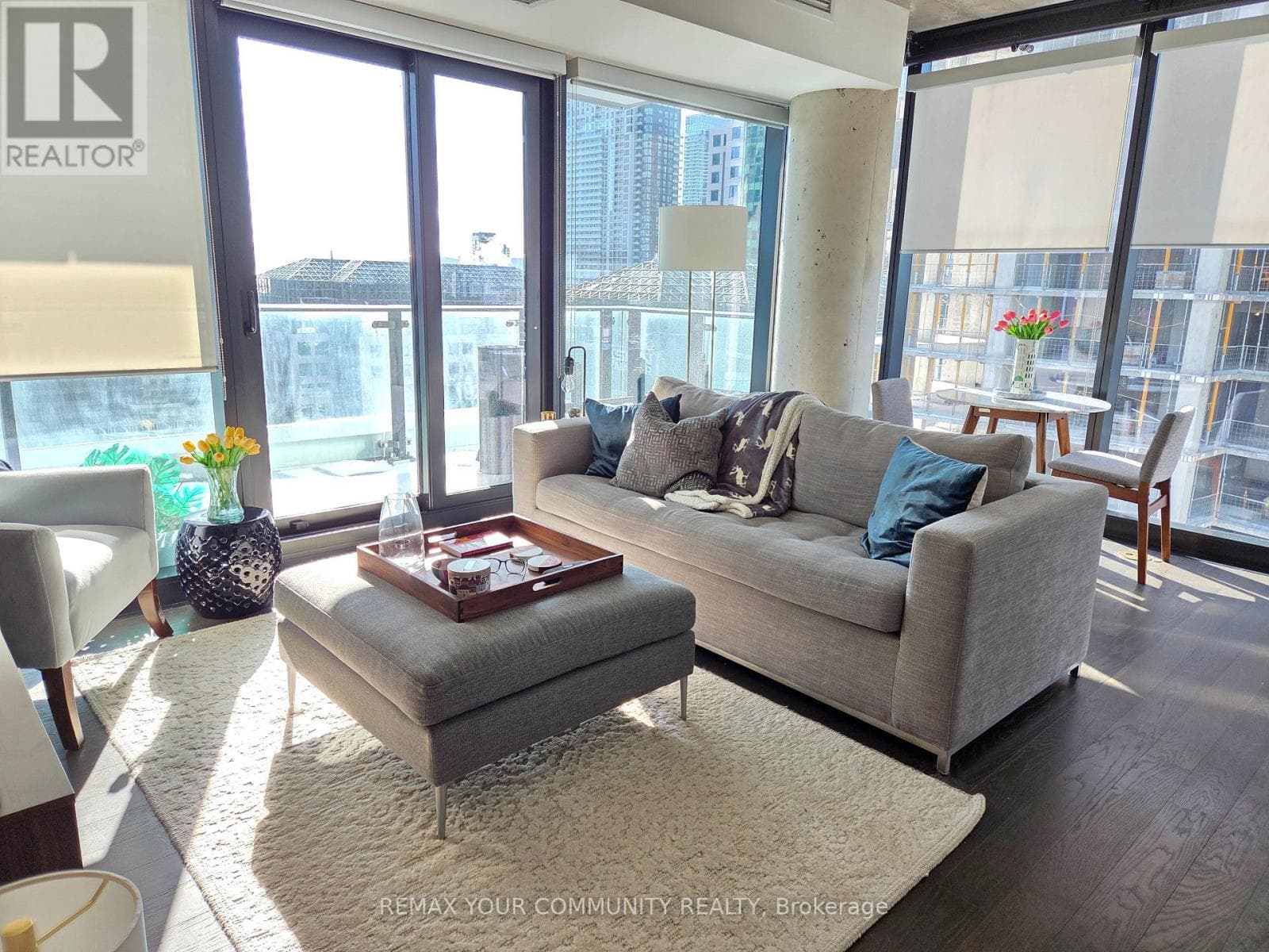 2107 - 224 KING STREET W photo 3