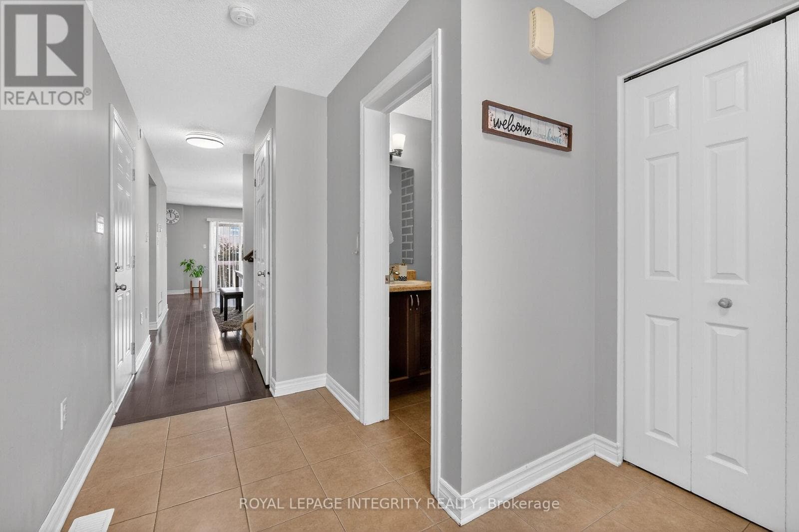 281 STERLING AVENUE photo 5