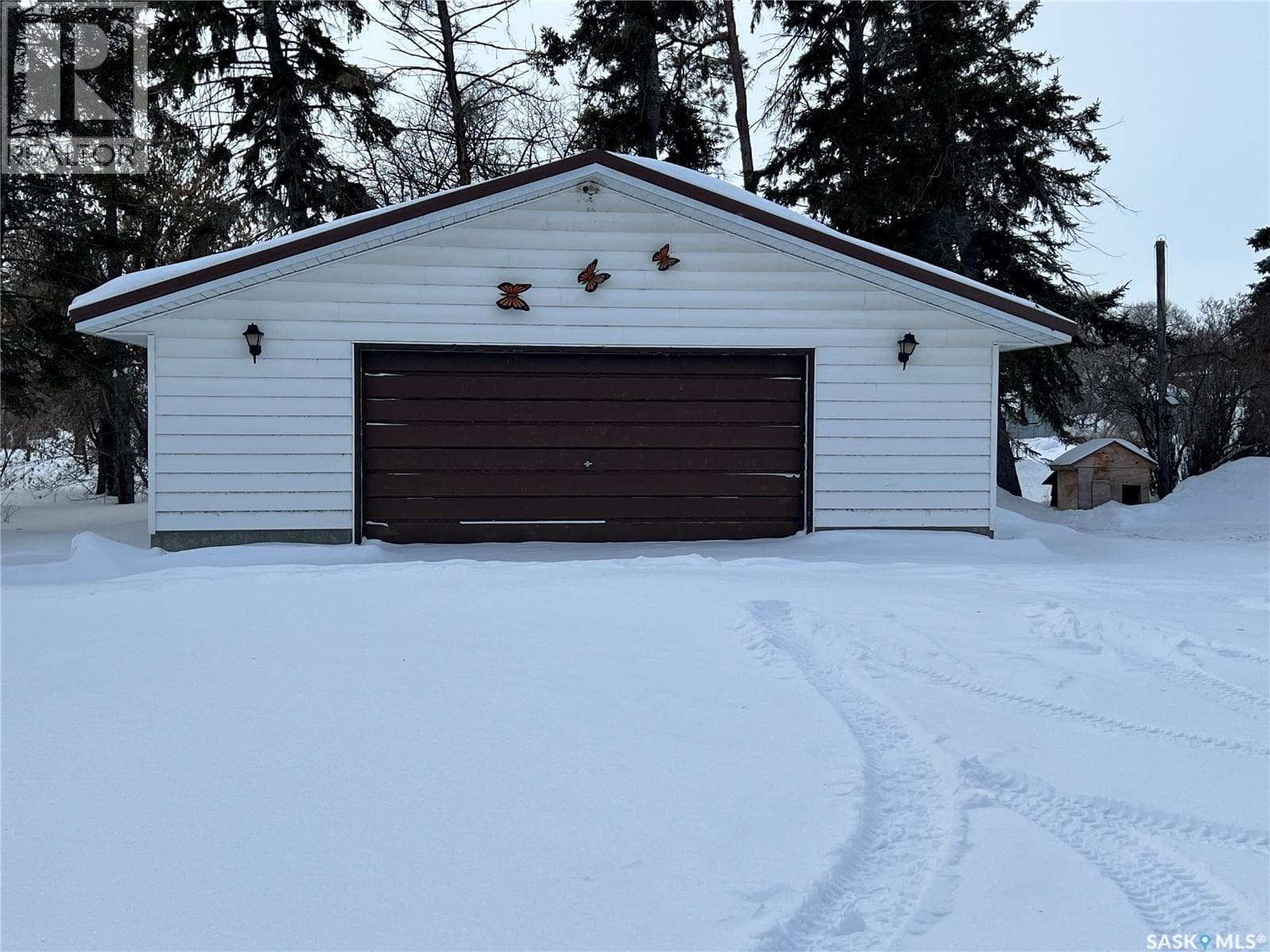 North East Acreage — photo 3