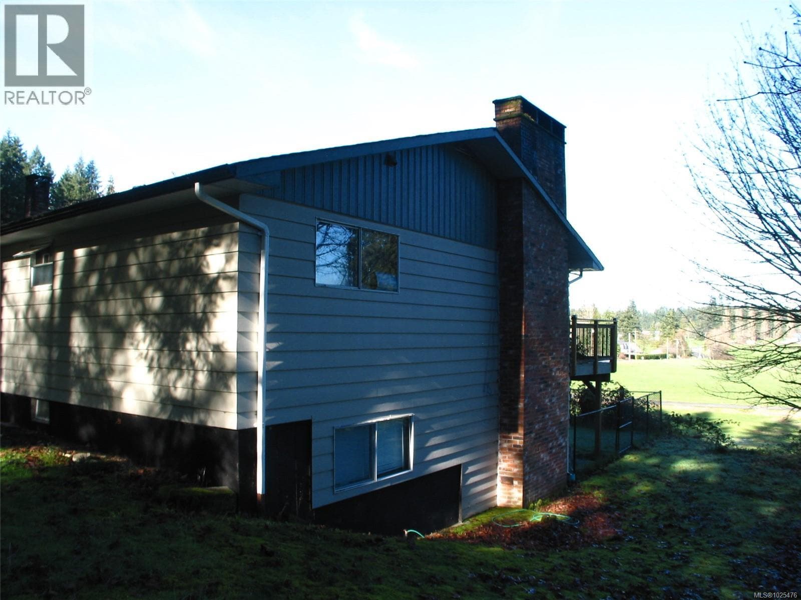 2765 Cameron Taggart Rd photo 5