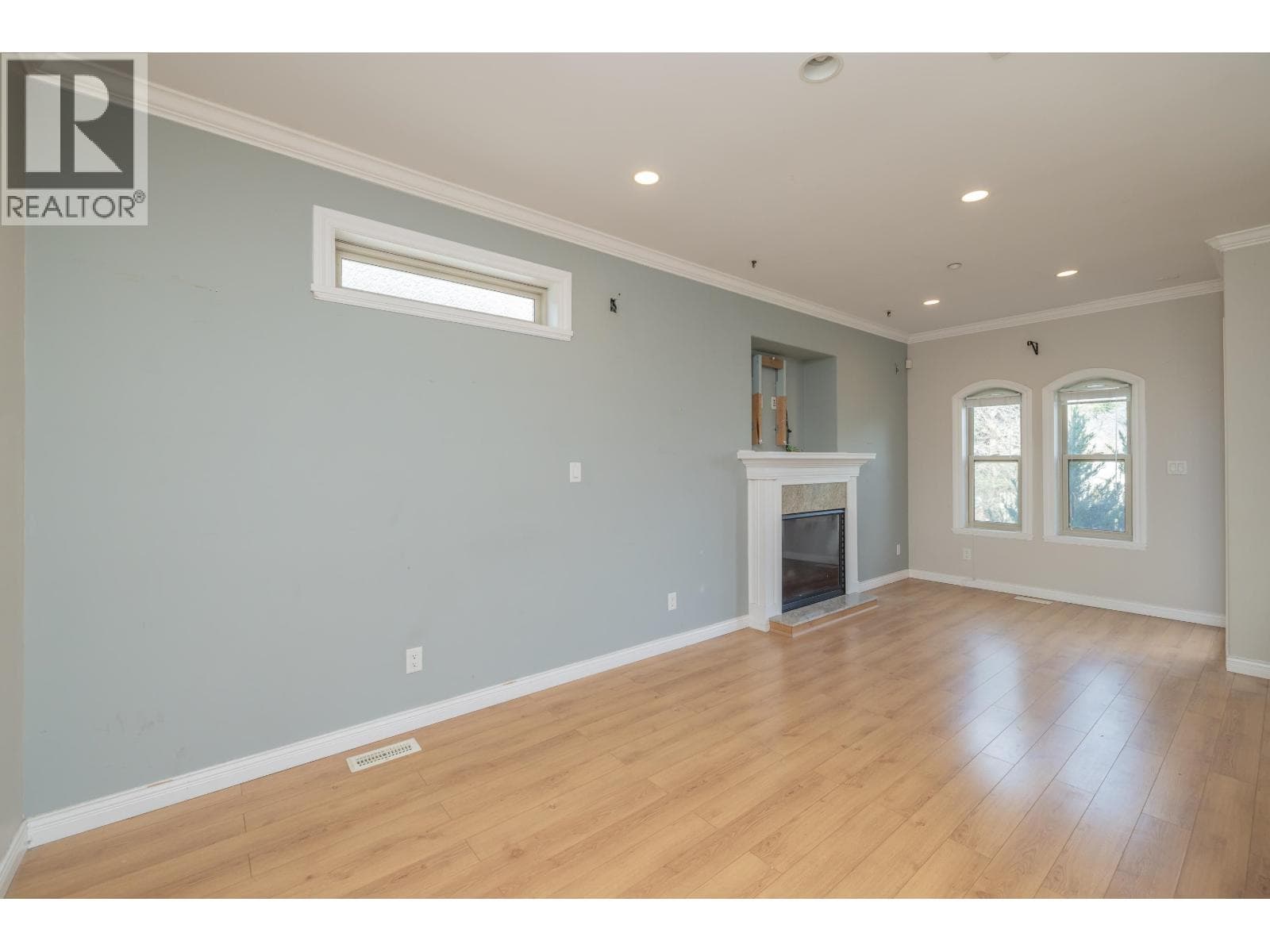 2638 CHARLES STREET photo 3