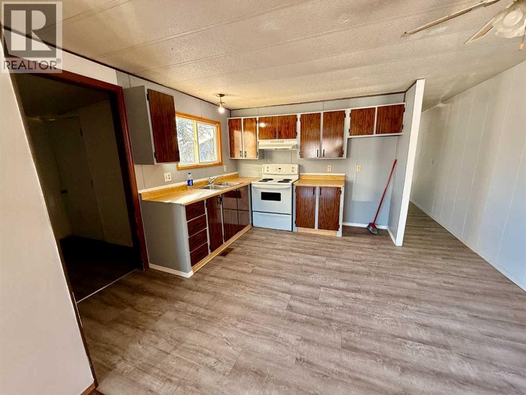 521 2 Avenue — photo 4