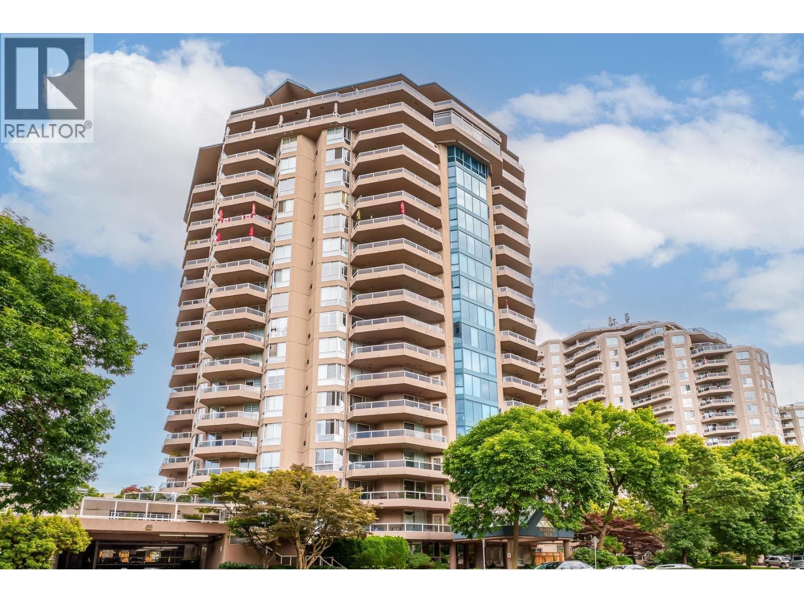 2 bed 2 bath single family at 502 1235 QUAYSIDE DRIVE — $699,000
