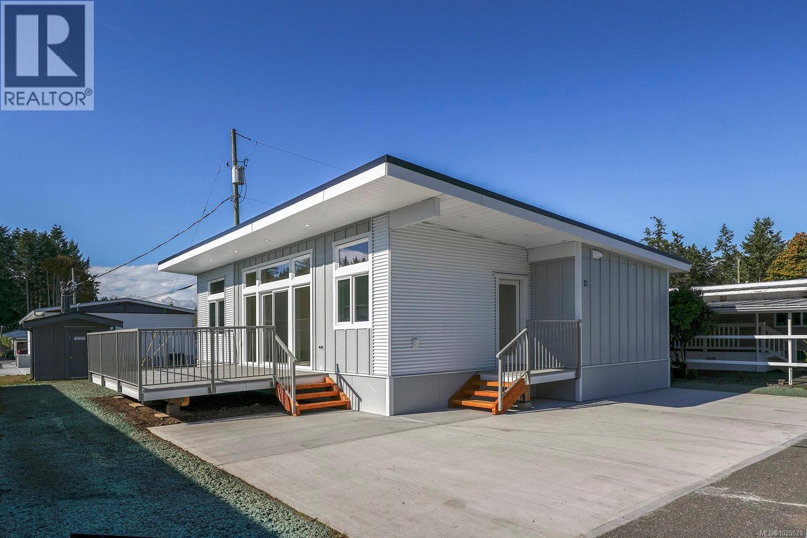 2 bed 2 bath single family at 16 1240 Wilkinson Rd — $398,900