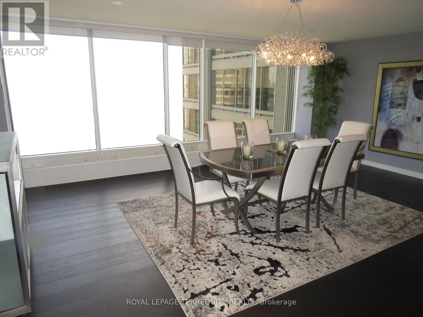 3305 - 2045 LAKE SHORE BOULEVARD W photo 2