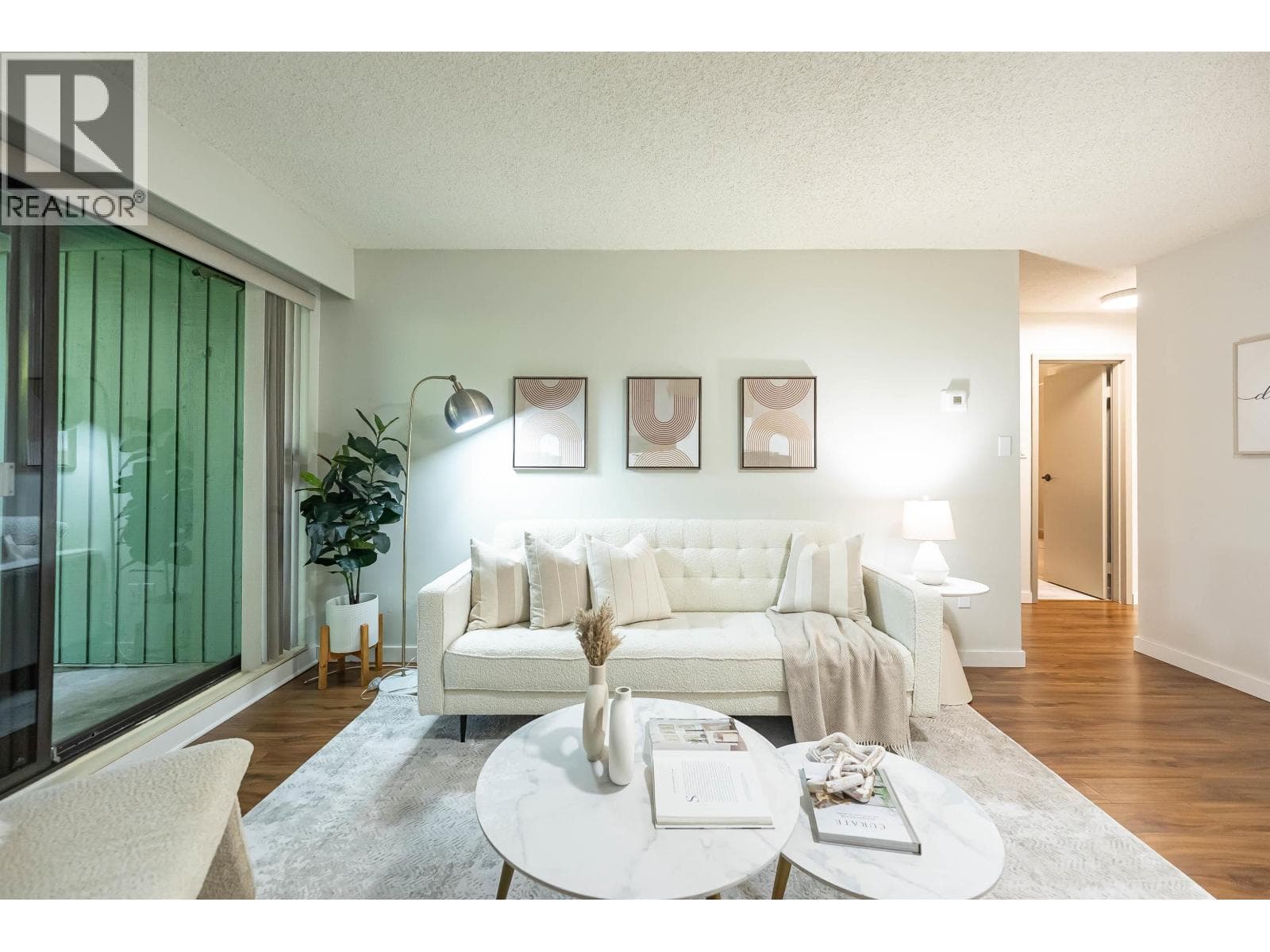 102 3901 CARRIGAN COURT photo 4