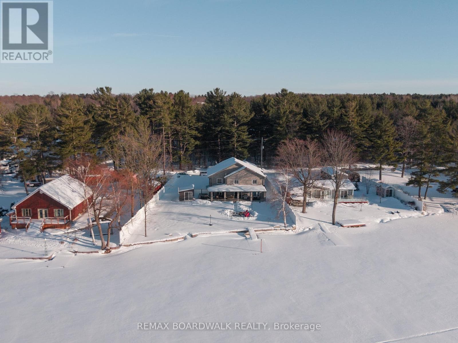 4 bed 3 bath single family at 50 KERRY FOREST DRIVE — $1,399,000