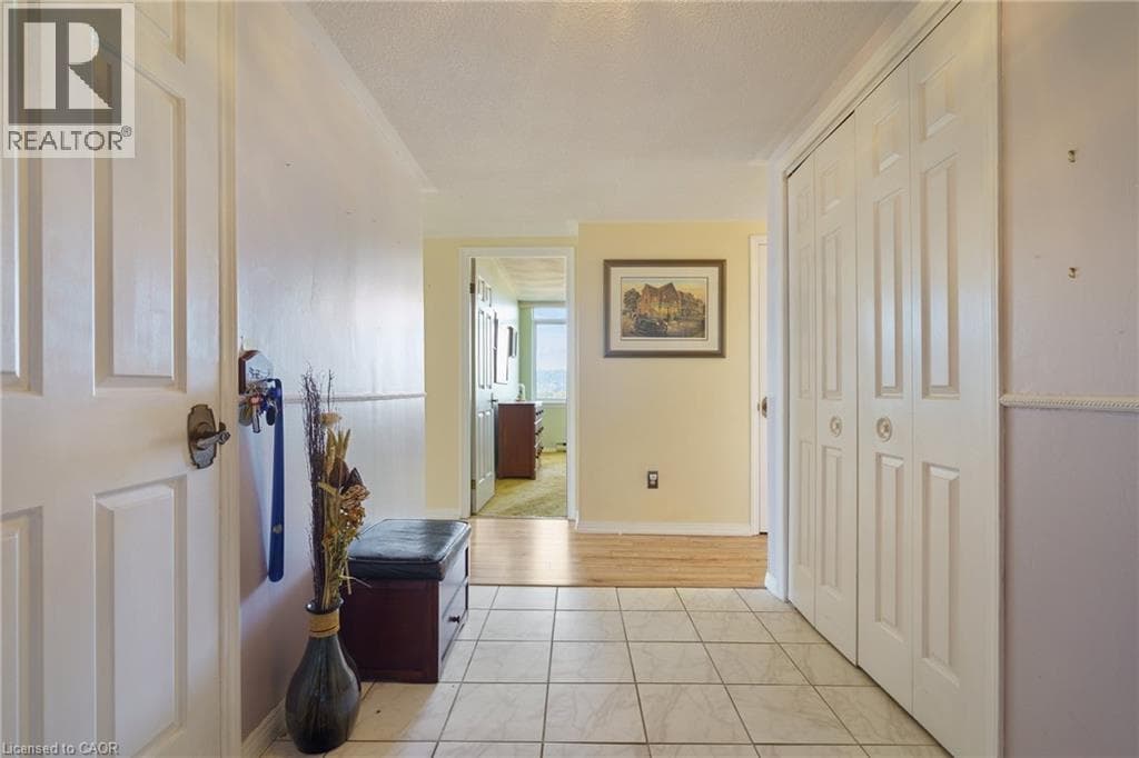 30 HARRISFORD Street Unit# 908 photo 4
