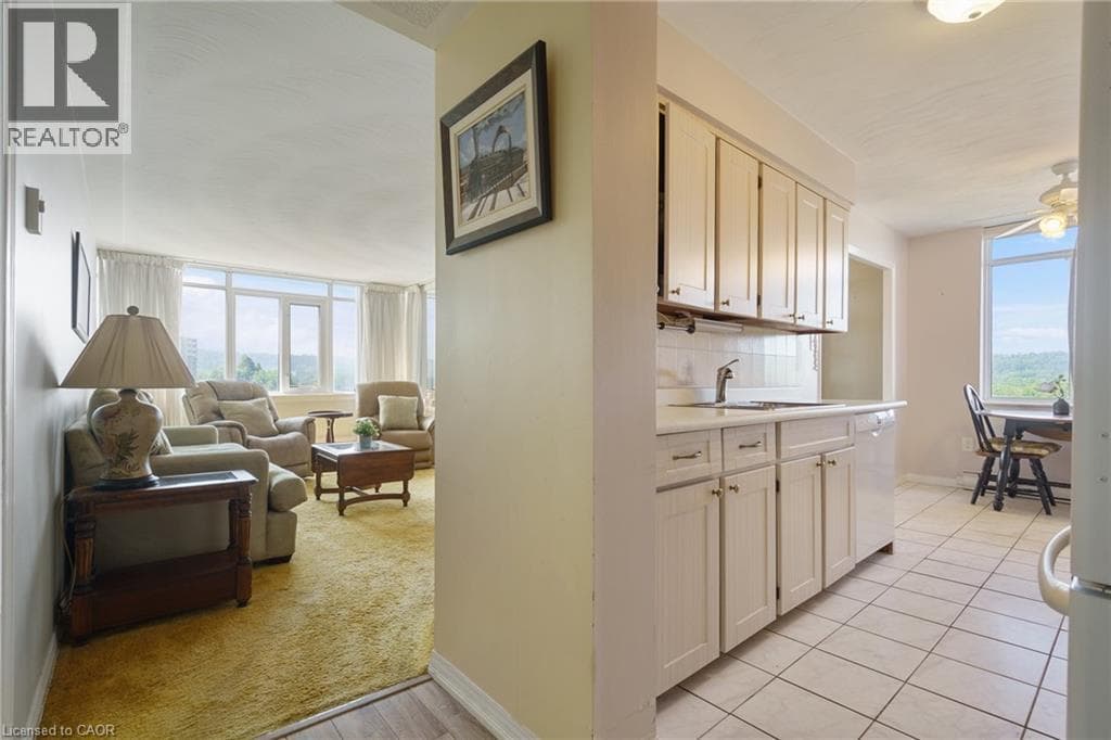30 HARRISFORD Street Unit# 908 photo 5