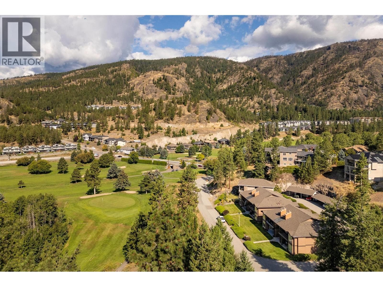 2226 Golf Course Drive photo 2