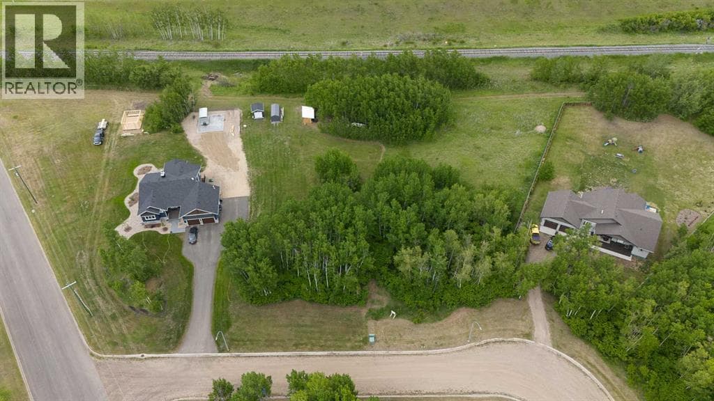 Lot 8 44 Avenue Close — photo 4