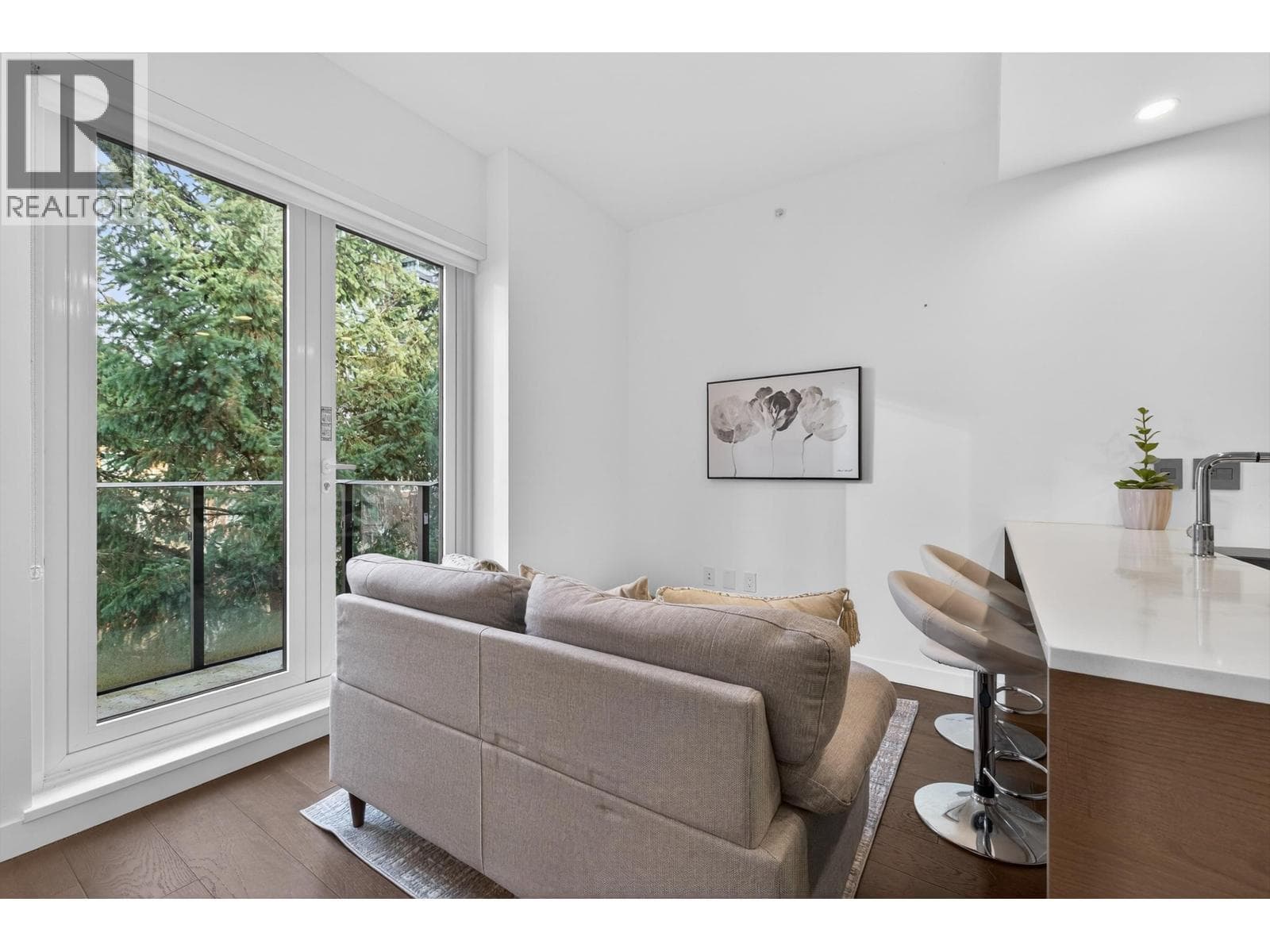 408 5681 BIRNEY AVENUE photo 4