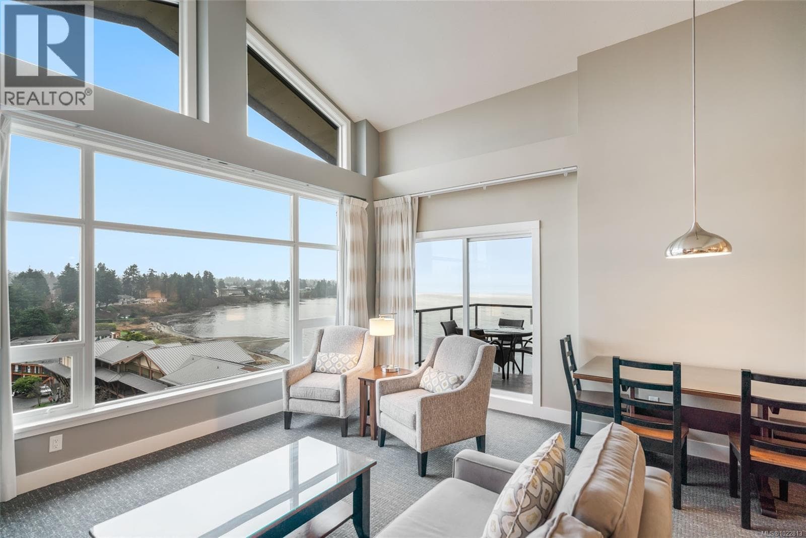 2 bed 3 bath single family at 903/904C 181 Beachside Dr — $235,000