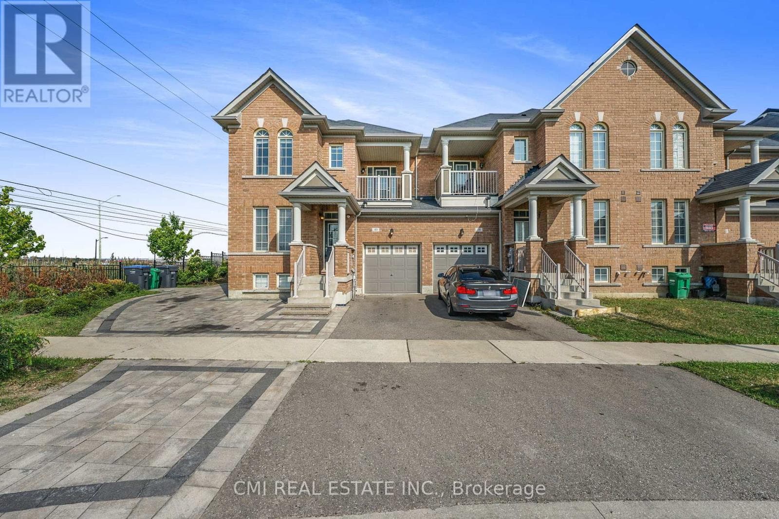 6 bed 4 bath single family at 40 SPOKANNE STREET N — $924,900