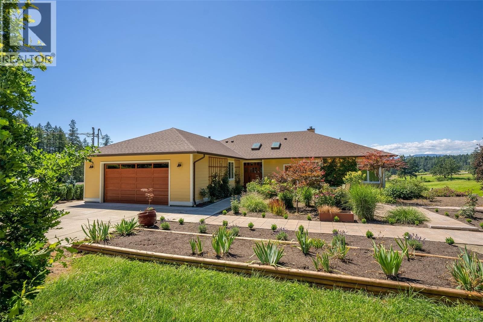 5 bed 4 bath single family at 7000 Mays Rd — $2,699,900