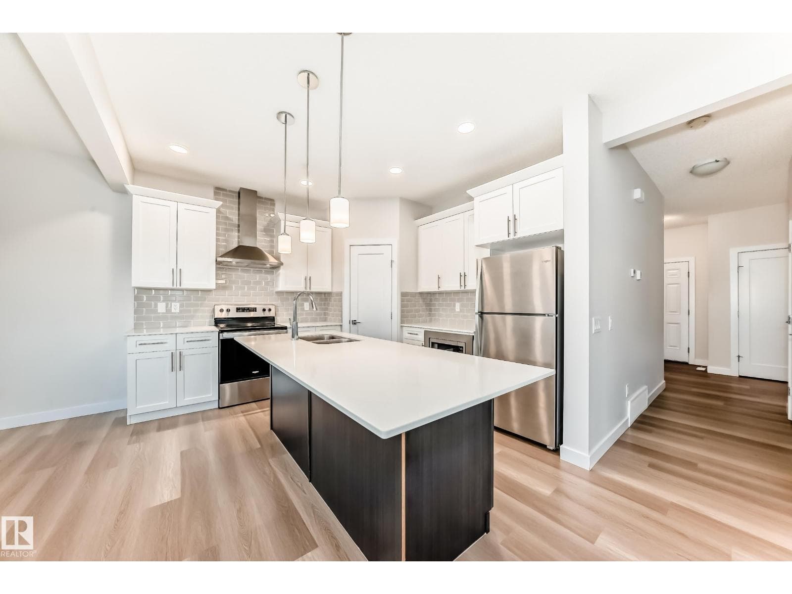 17926 62A ST NW photo 5