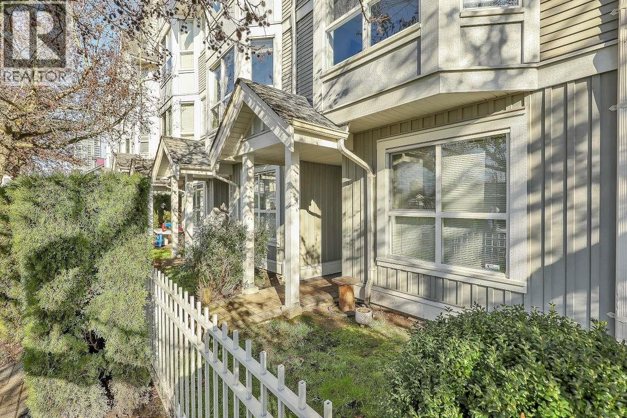 3 bed 2 bath single family at 40 7370 STRIDE AVENUE — $999,900