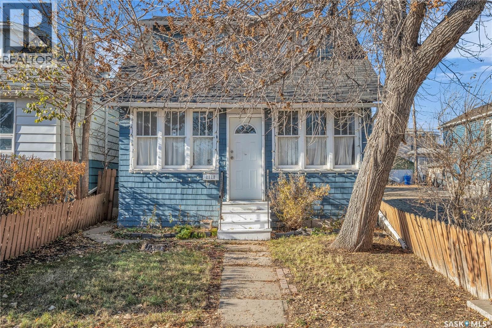 2128 Reynolds STREET — photo 2