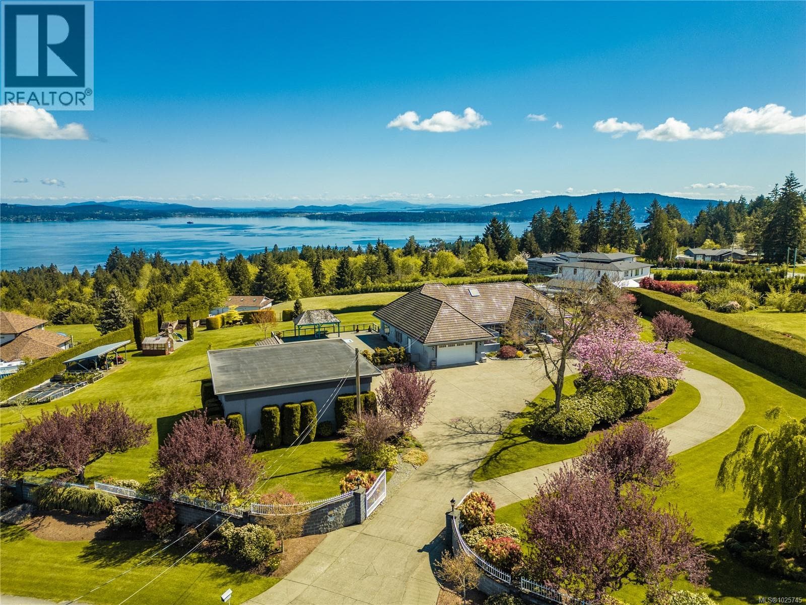 4 bed 3 bath single family at 2321 Boulding Rd — $2,200,000